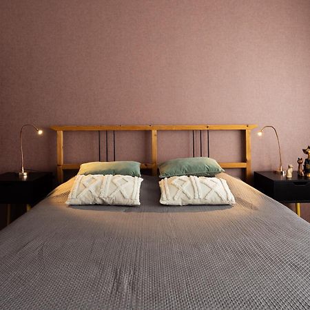 Large Two Bedroom Family App - Free Parking Ljubljana Luaran gambar
