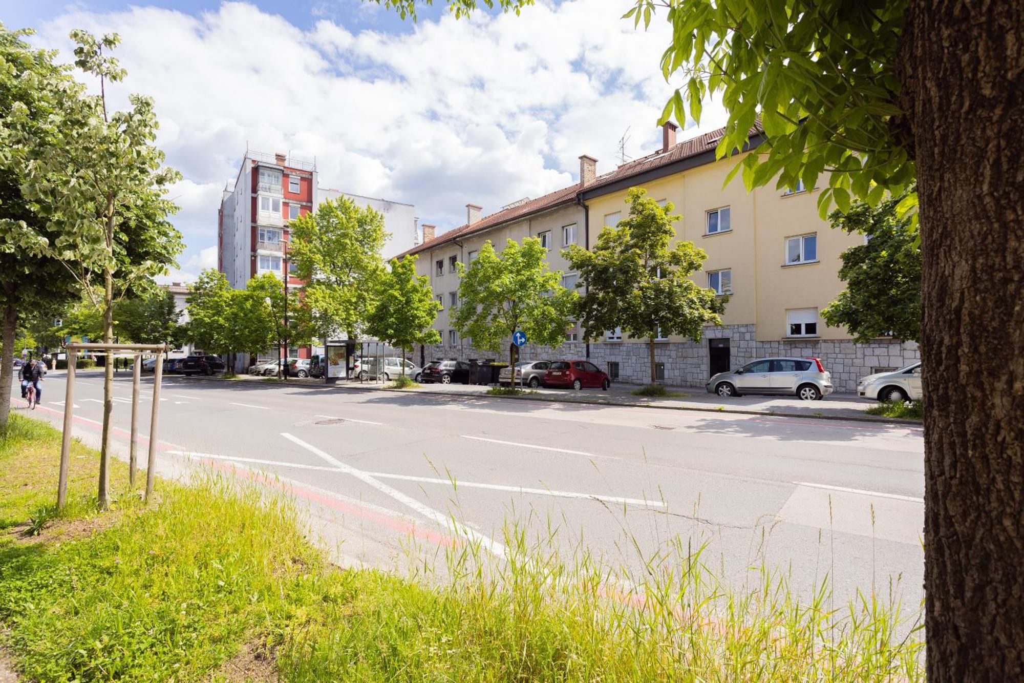 Large Two Bedroom Family App - Free Parking Ljubljana Luaran gambar