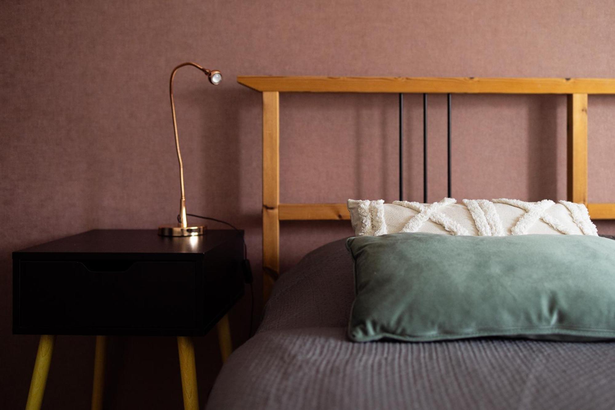 Large Two Bedroom Family App - Free Parking Ljubljana Luaran gambar