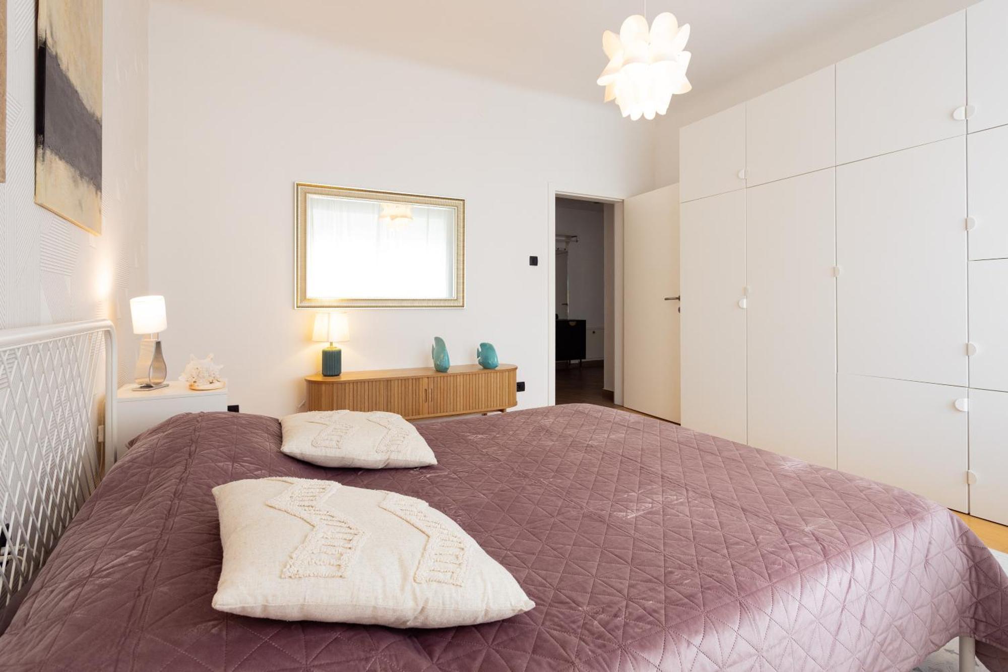 Large Two Bedroom Family App - Free Parking Ljubljana Luaran gambar